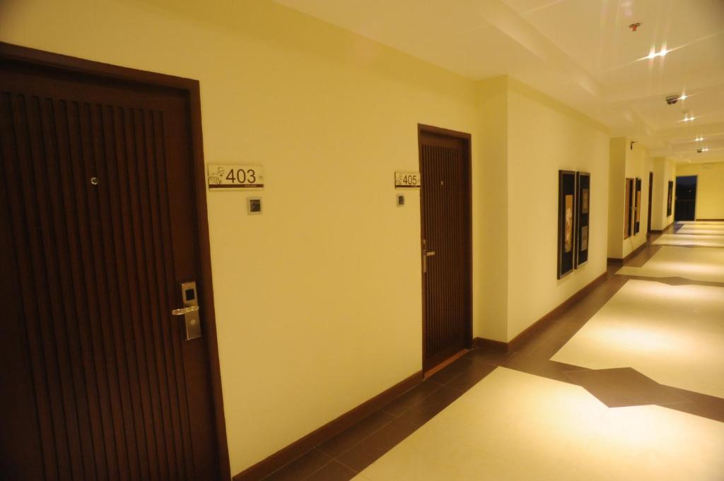 Kitlada Hotel Udonthani Екстериор снимка