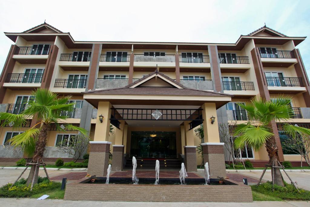 Kitlada Hotel Udonthani Екстериор снимка