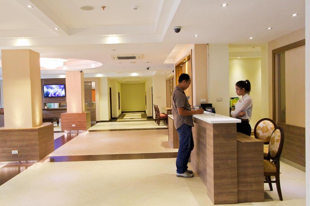 Kitlada Hotel Udonthani Екстериор снимка