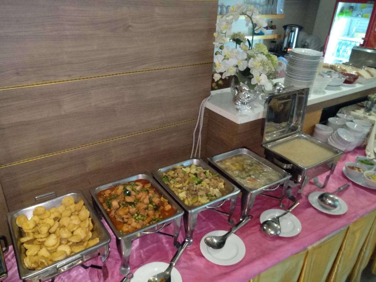 Kitlada Hotel Udonthani Екстериор снимка