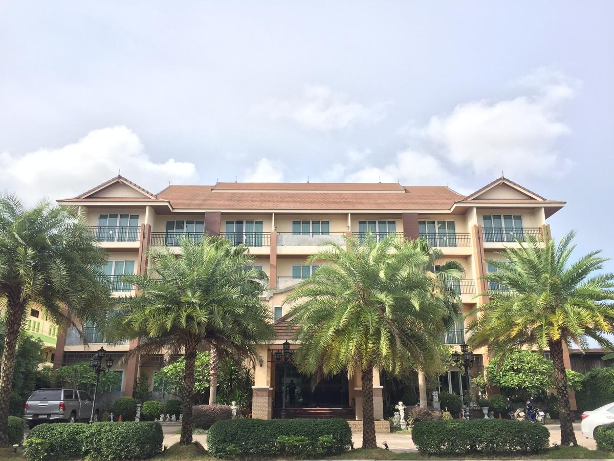 Kitlada Hotel Udonthani Екстериор снимка